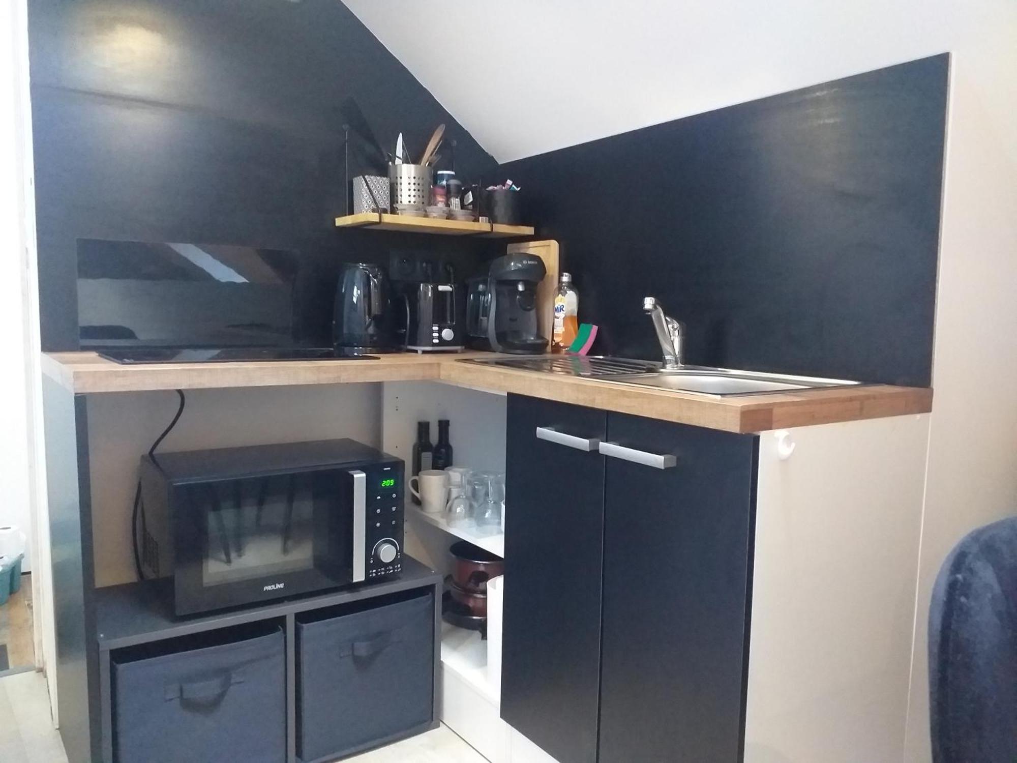 Les Volets Bleus - Deux Appartements Et Un Studio, Jardin Bourges Room photo